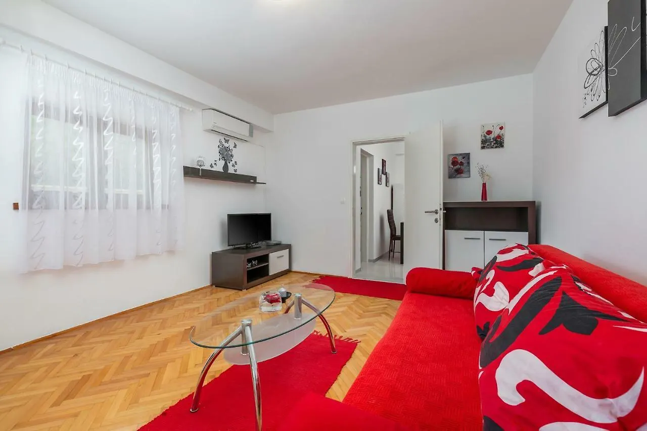 Guest House Ravnic Porec