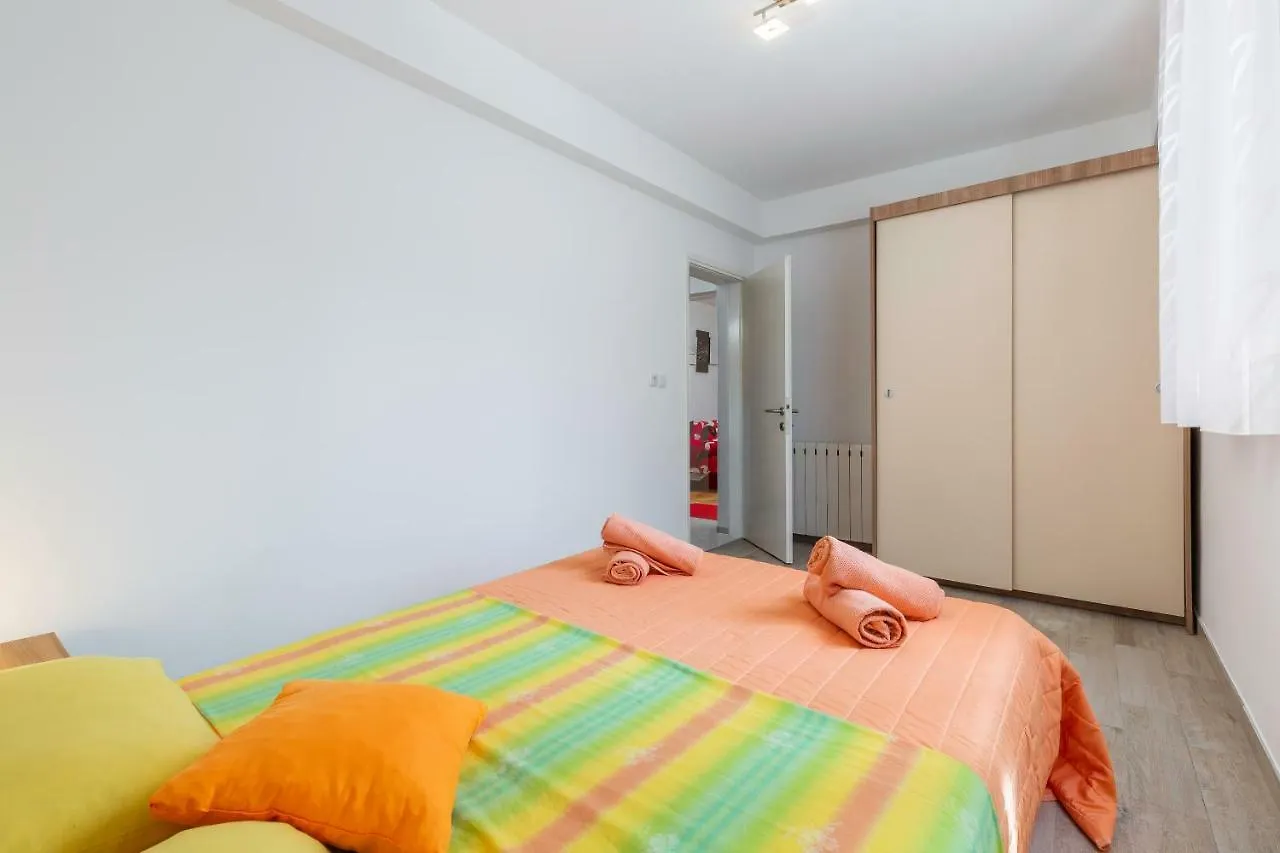 Guest House Ravnic Пореч 3*,  Хорватия